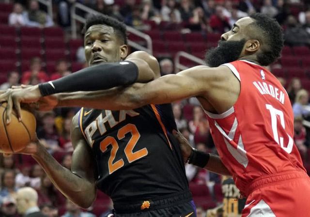 布雷斯特爆冷击败卫冕冠军制造大冷门  布雷斯特爆冷击败卫冕冠军制造大冷门