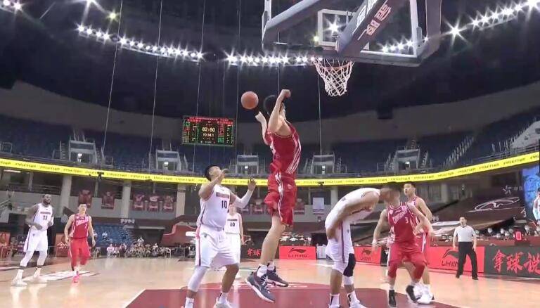  蒙彼利埃环保举措受赞，主场改用可回收材料座椅  